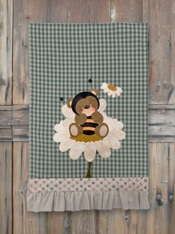 Canovaccio "Honey Bee Bear" - Base con quadro verde